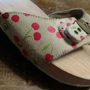 Vintage original cherry Dr. sholl’s